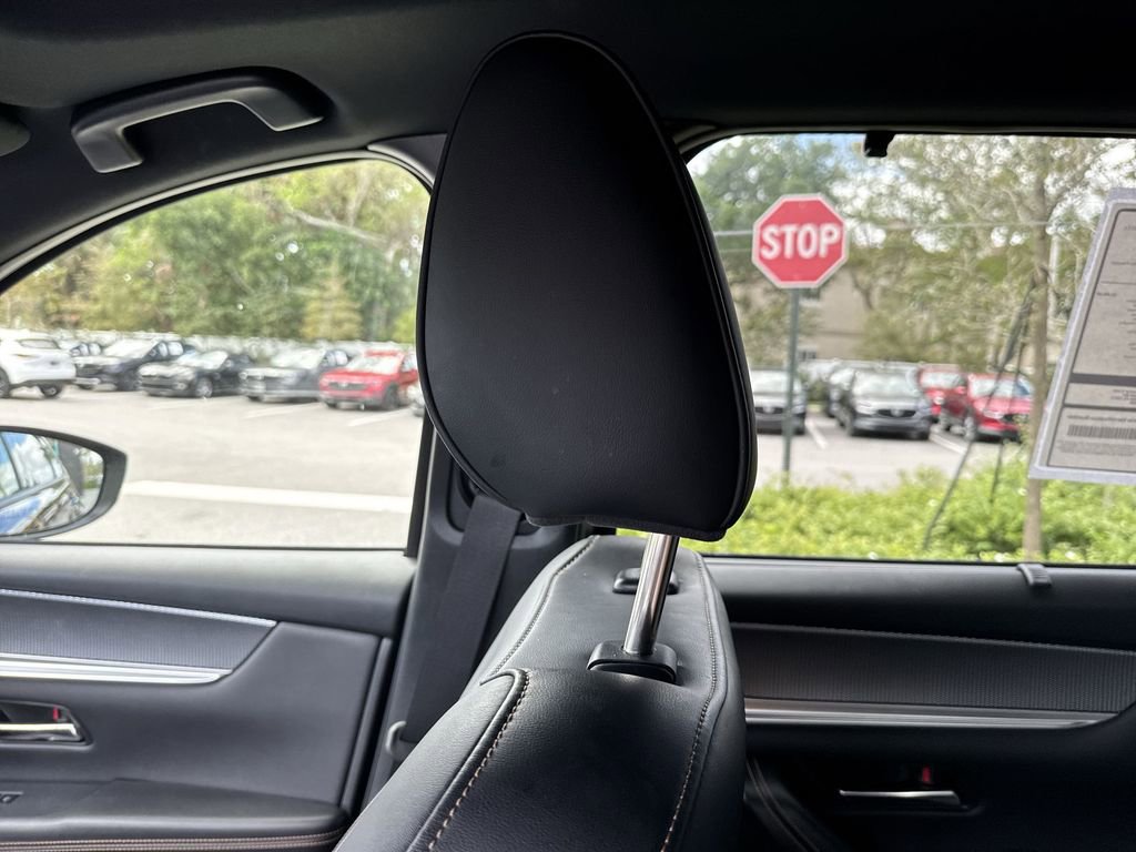 Certified 2025 MAZDA CX-90 3.3 Turbo w/ Premium Plus Pkg image 17