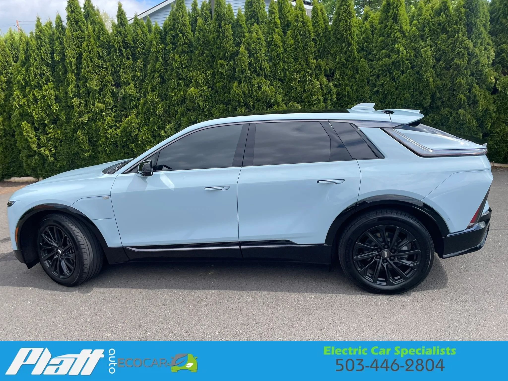 Used 2024 Cadillac Lyriq Sport AWD/4WD image 7