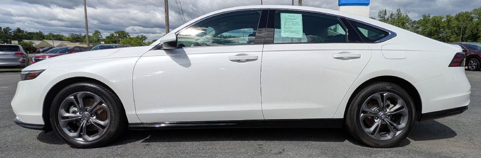 Certified 2025 Honda Accord EX-L image 6