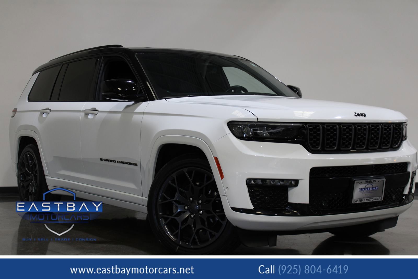 Used 2023 Jeep Grand Cherokee L Summit w/ High Altitude Package image 1