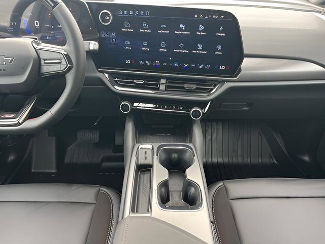 New 2026 Chevrolet Equinox EV RS w/ Active Safety Package 3 image 24