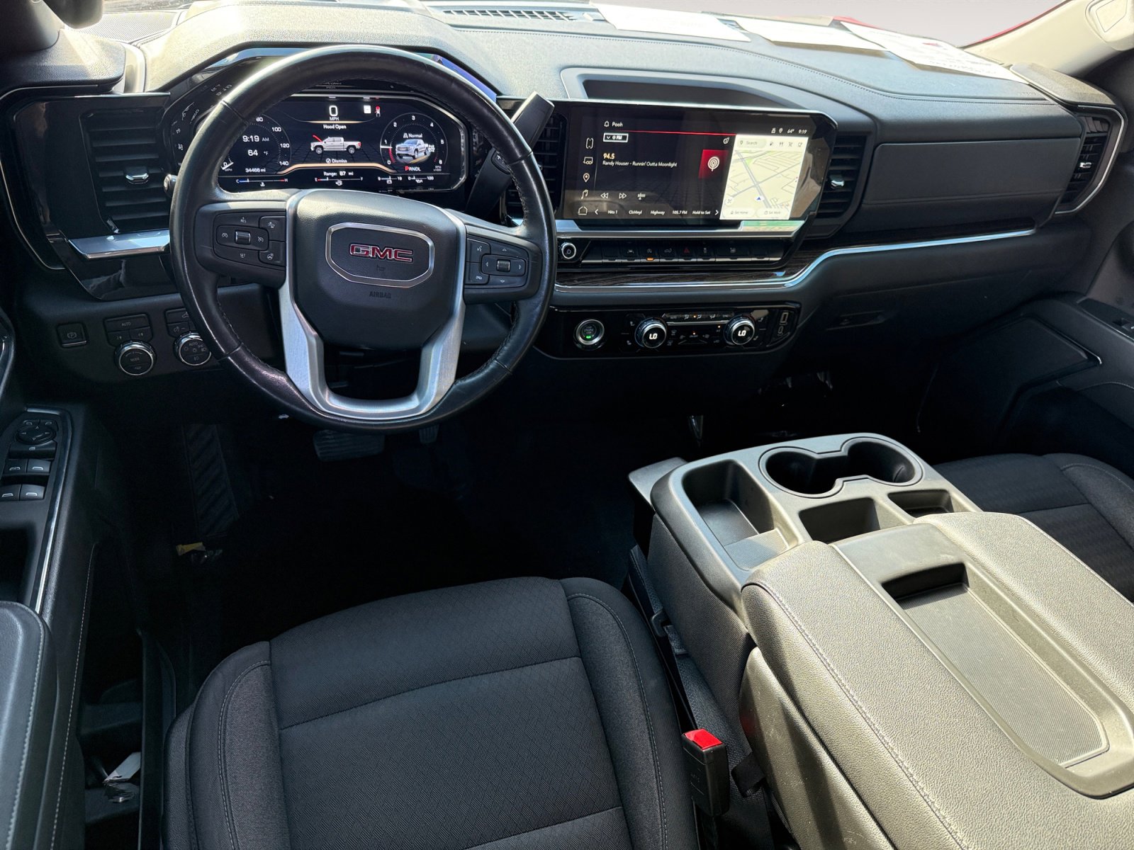 Used 2022 GMC Sierra 1500 Elevation w/ LPO, Elevation Black Package image 15