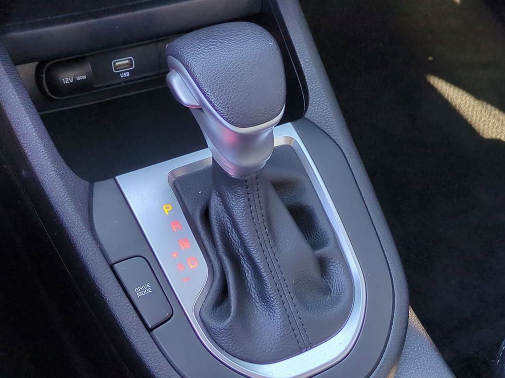 Used 2024 Kia Forte LXS w/ LXS Technology Package image 18