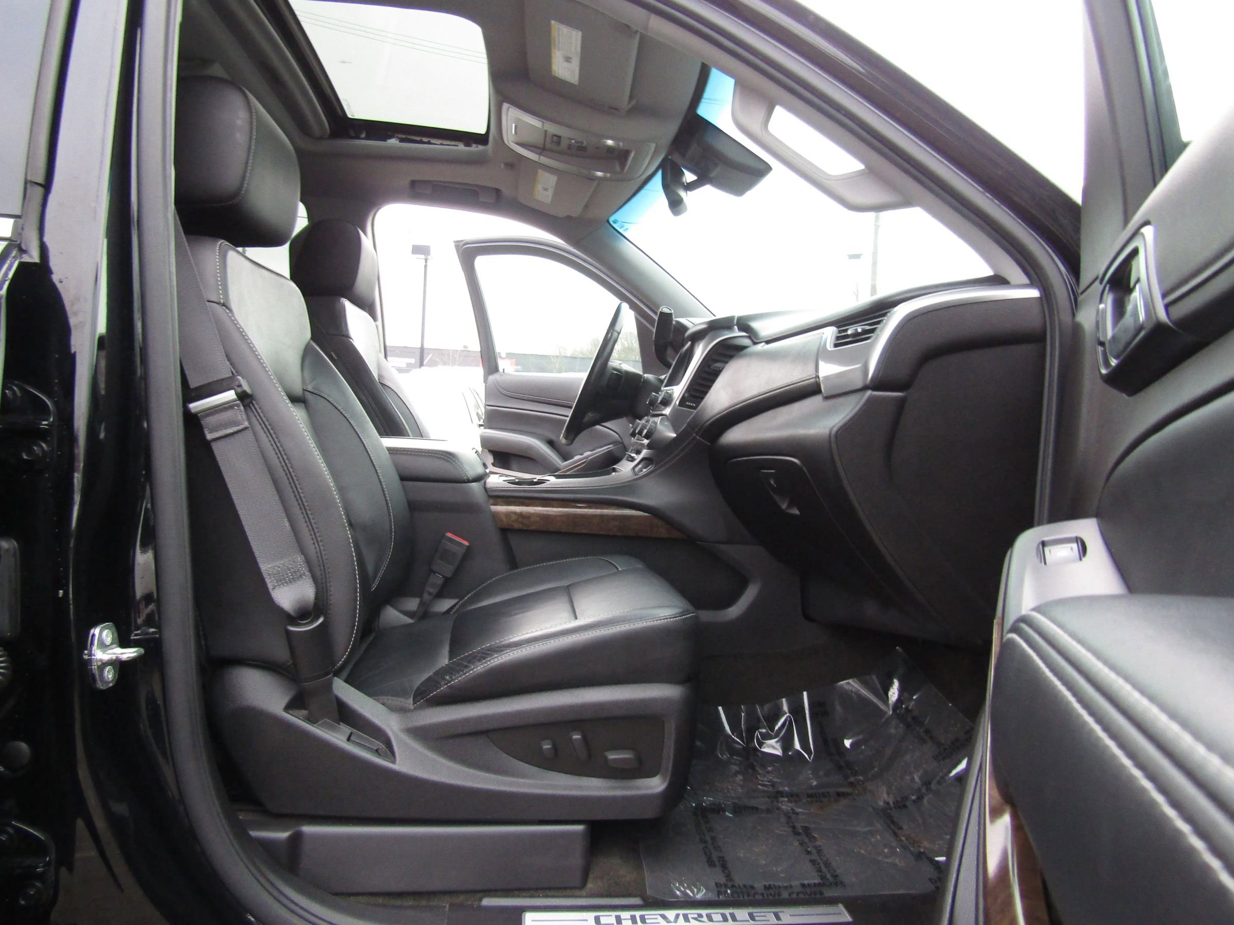 Used 2016 Chevrolet Tahoe LT image 10