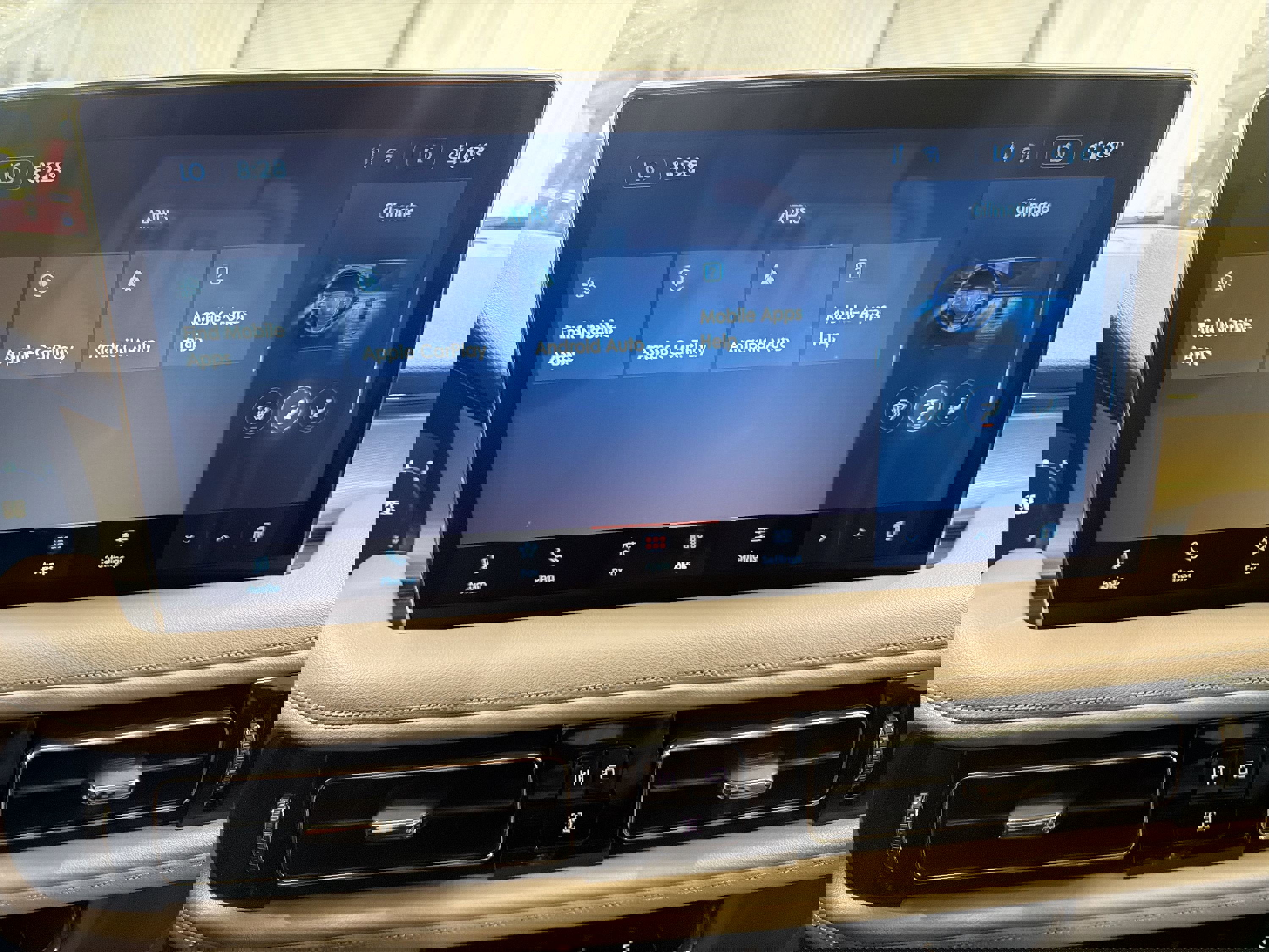 Used 2022 Lincoln Nautilus FWD image 19