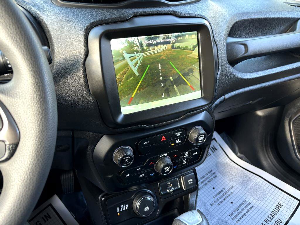 Used 2022 Jeep Renegade Sport w/ Sport Appearance Group image 20