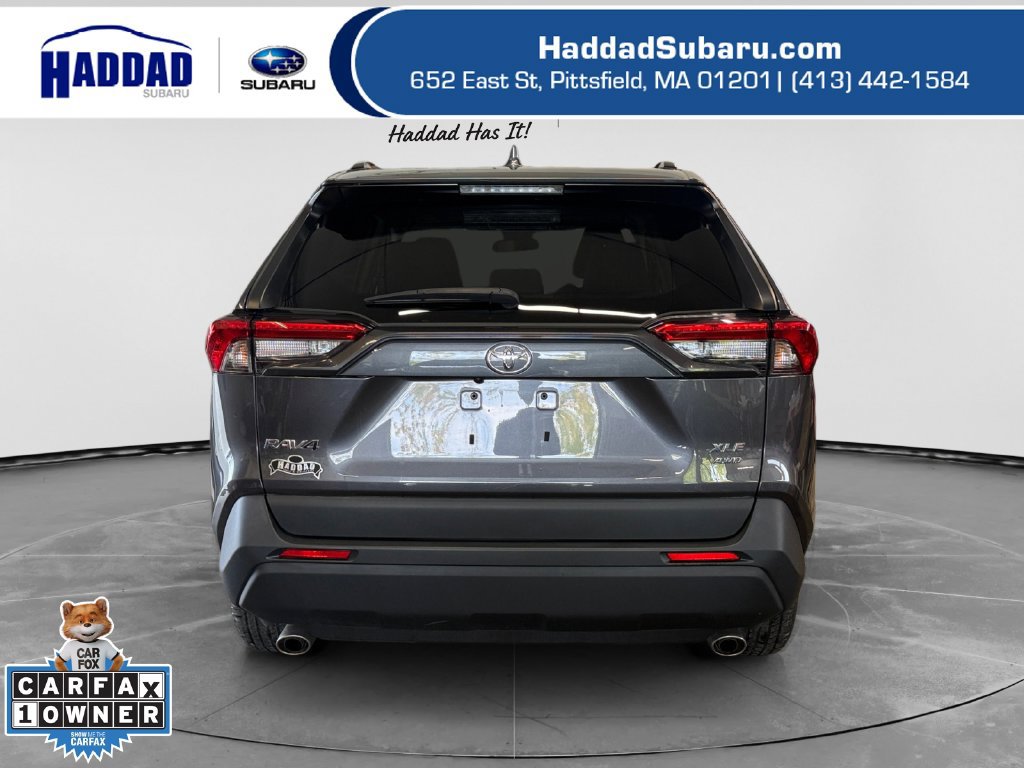 Used 2024 Toyota RAV4 XLE AWD/4WD image 4