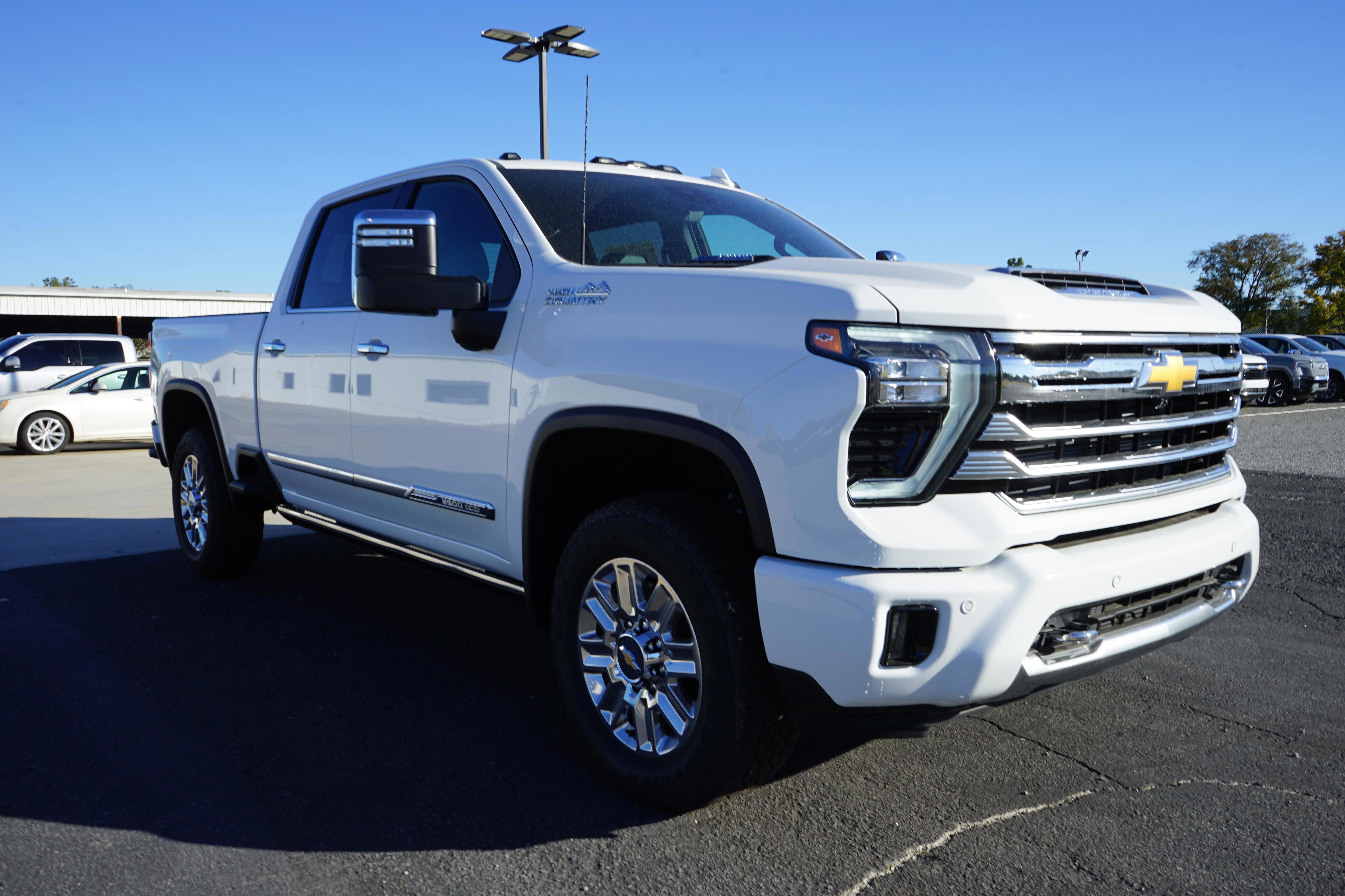 New 2025 Chevrolet Silverado 2500 High Country w/ Technology Package image 7