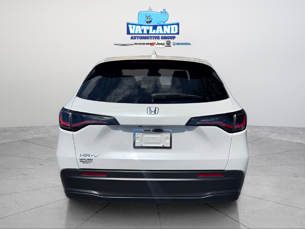 New 2027 Honda HR-V LX image 4
