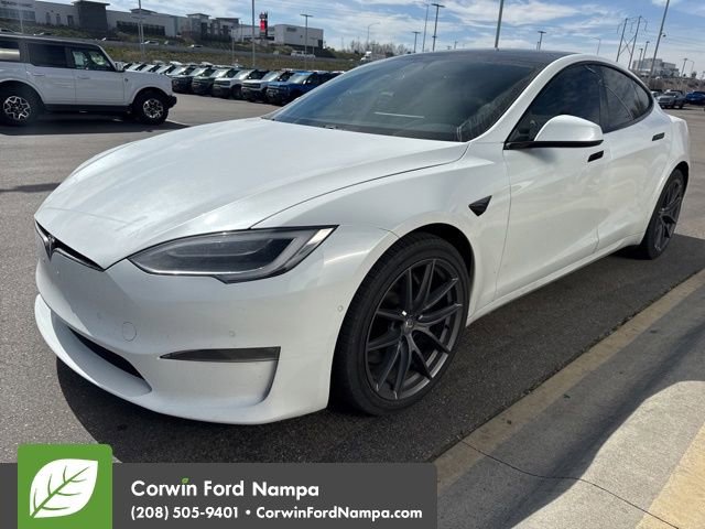 Used 2021 Tesla Model S Plaid image 3