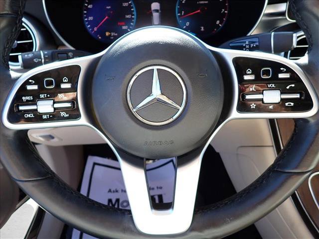 Used 2022 Mercedes-Benz GLC 300 4MATIC image 17