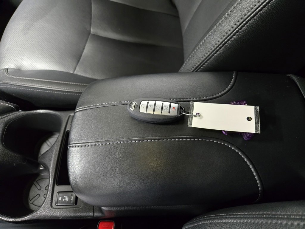 Used 2020 Nissan Rogue SL image 28