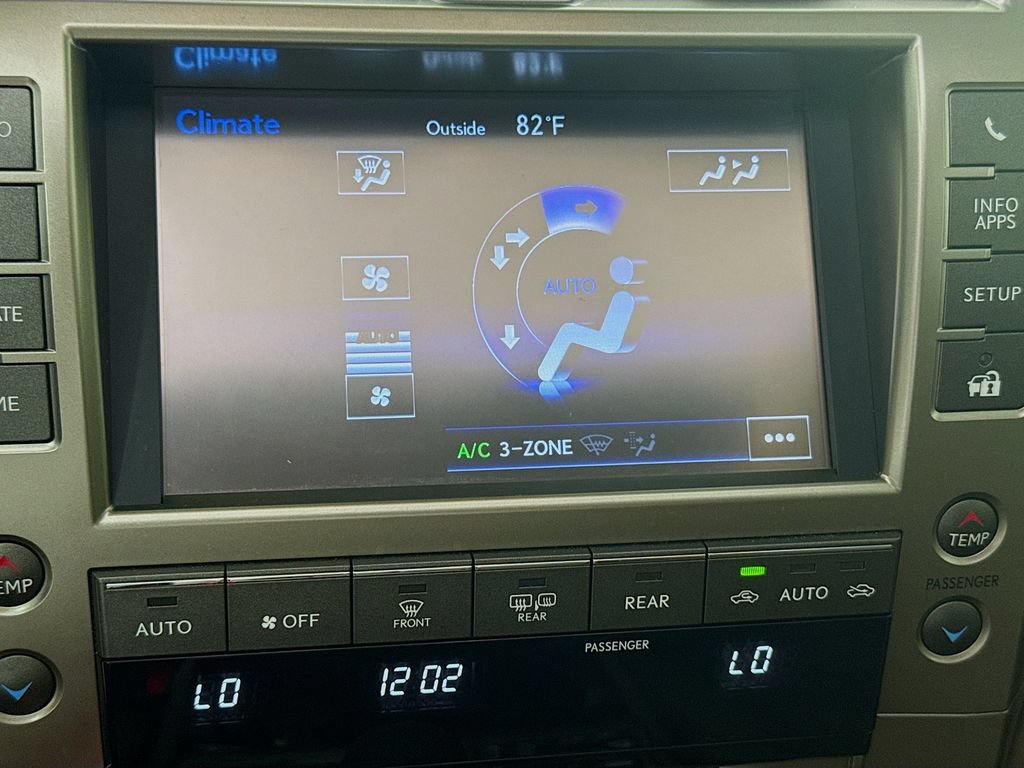 Used 2016 Lexus GX 460 w/ Premium Package AWD/4WD image 17