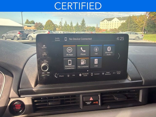 Used 2025 Honda Pilot EX-L image 18
