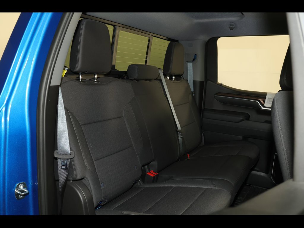 Used 2024 Chevrolet Silverado 1500 LT w/ Z71 Off-Road Package image 32