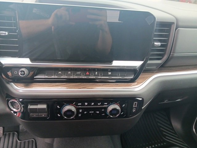 New 2026 Chevrolet Silverado 1500 LT image 15