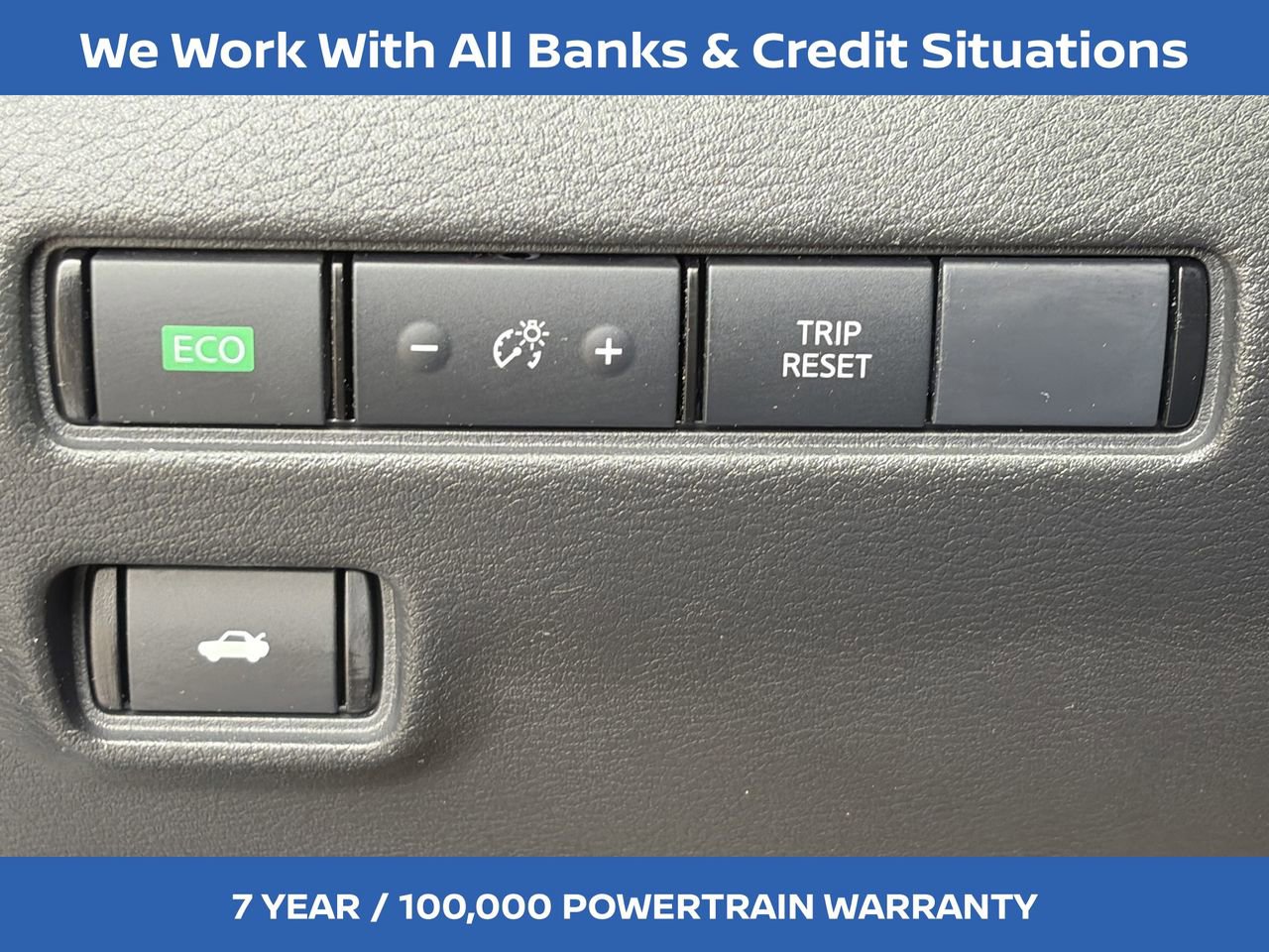 Certified 2025 Nissan Sentra SV image 23