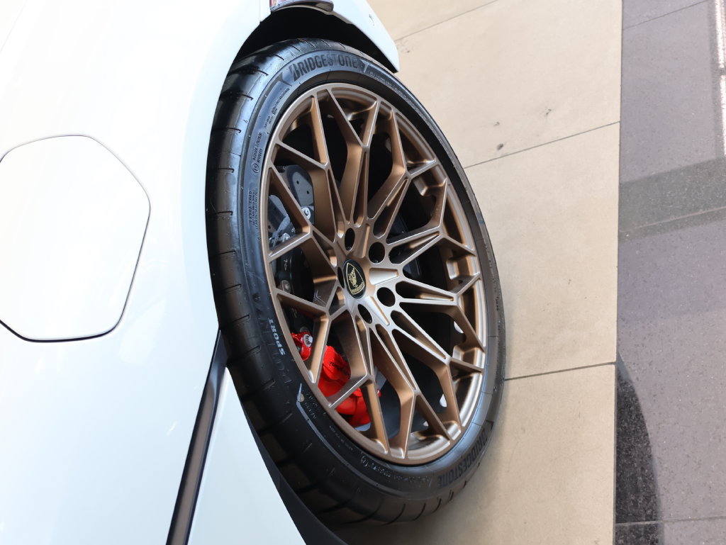 Used 2026 Lamborghini Temerario AWD/4WD image 32