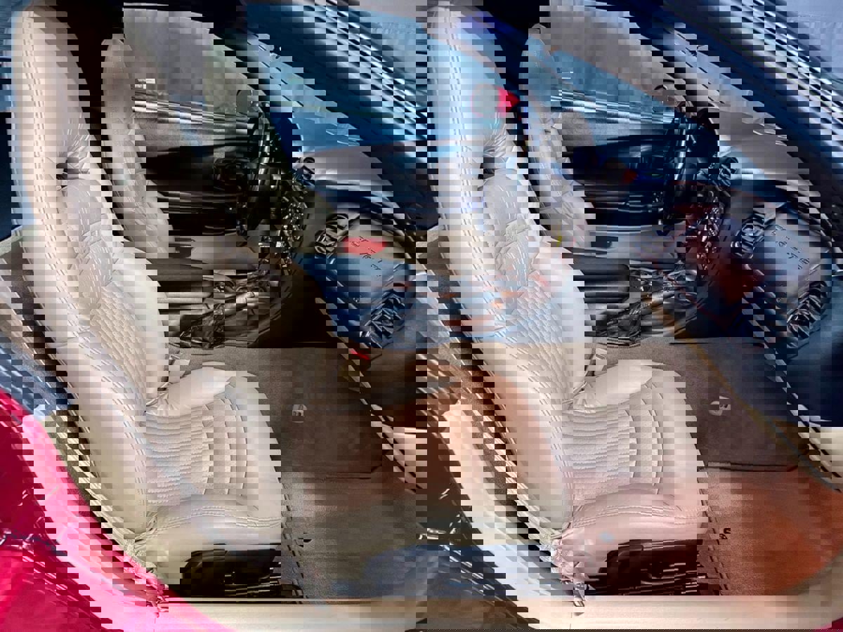 Used 2000 Chevrolet Corvette Coupe w/ Memory Pkg image 18