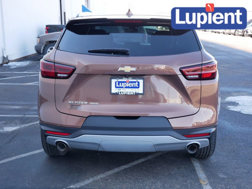 Used 2024 Chevrolet Blazer LT w/ Convenience Package image 4