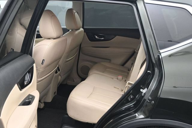 Used 2019 Nissan Rogue SL w/ Premium Package AWD/4WD image 20