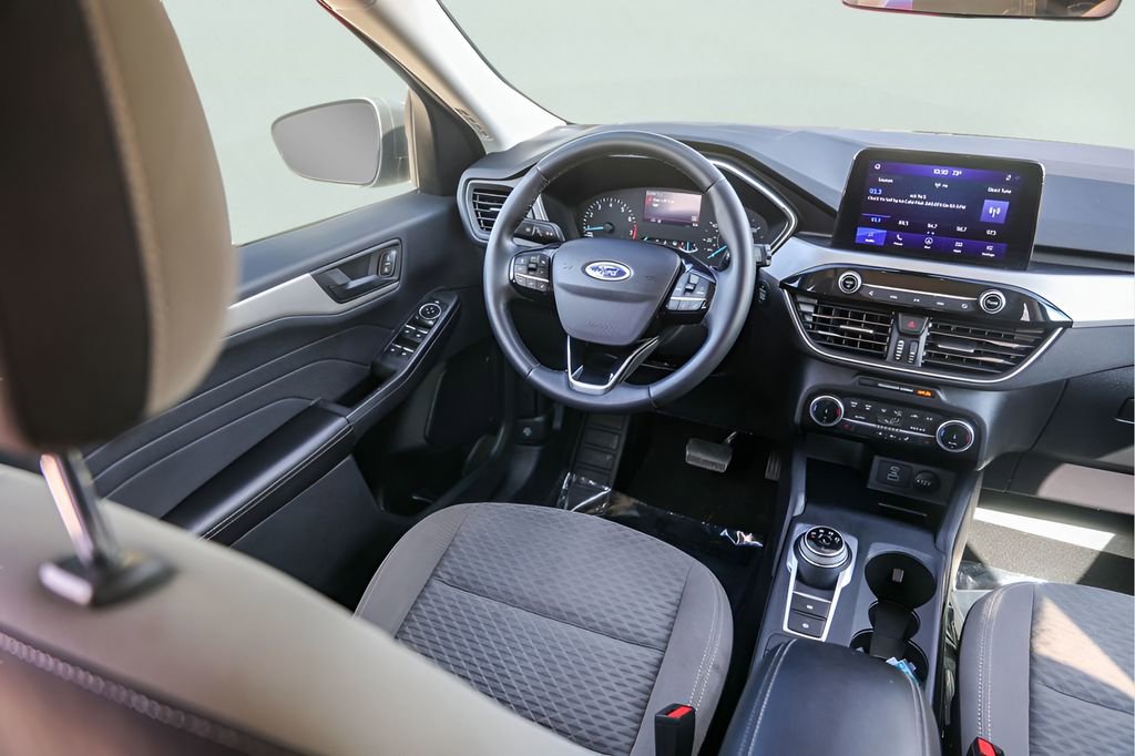 Used 2022 Ford Escape SE w/ Convenience Package image 31