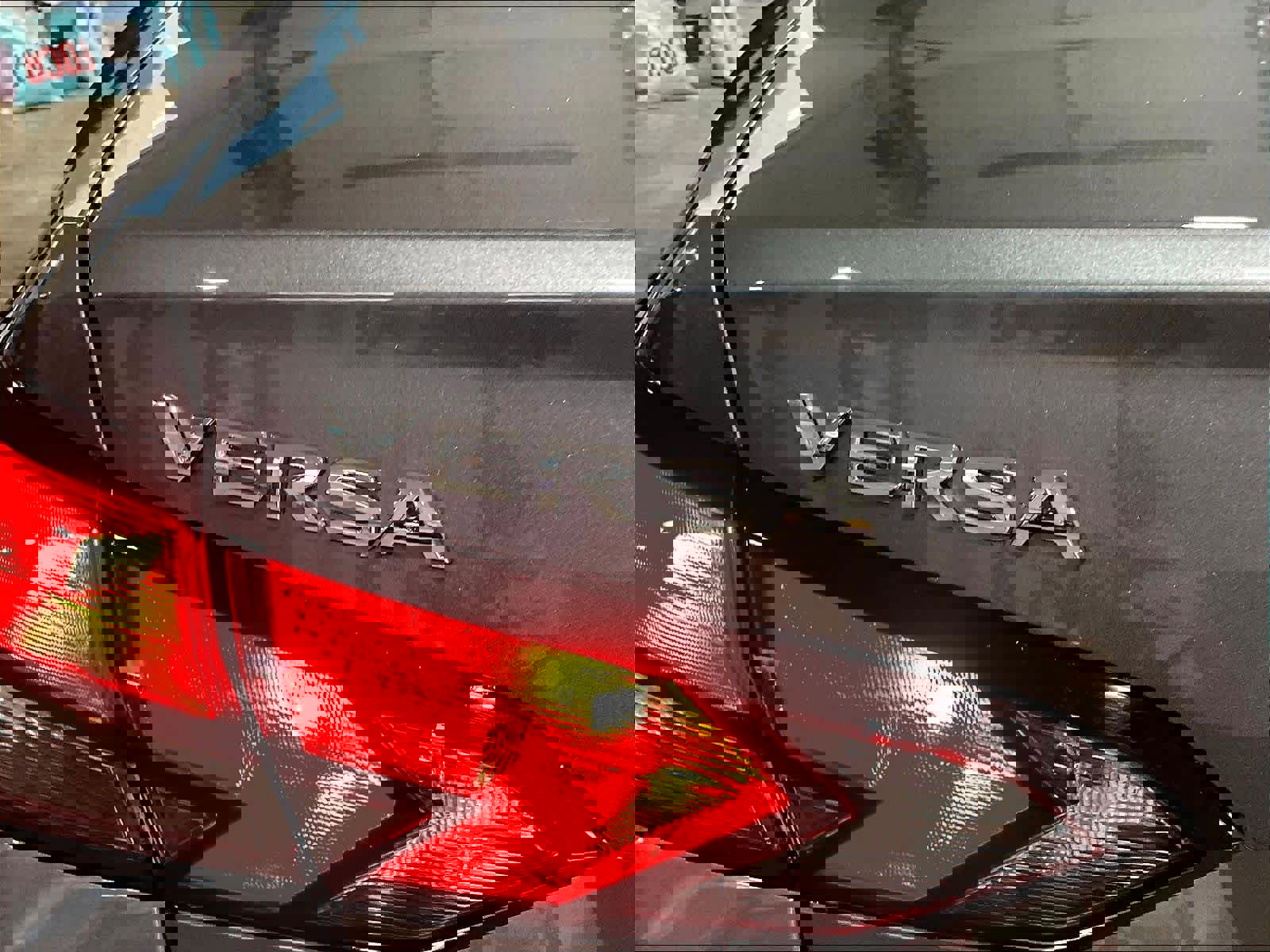 Used 2025 Nissan Versa SV w/ Trunk Package image 29