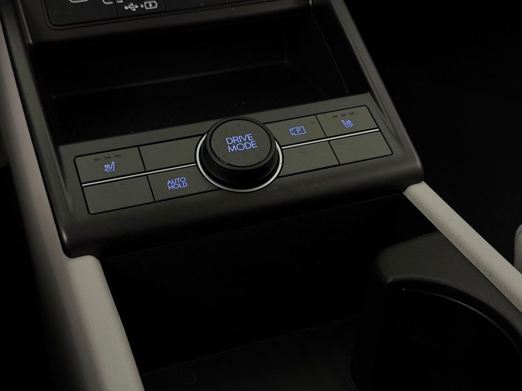 Used 2024 Hyundai Kona SEL image 21