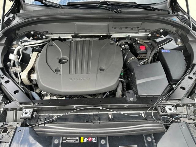 Certified 2023 Volvo XC60 B5 Core w/ Climate Package AWD/4WD image 32