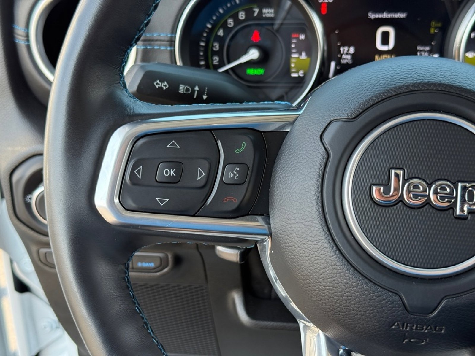 Used 2022 Jeep Wrangler Unlimited Rubicon 4xe w/ Cold Weather Group image 25