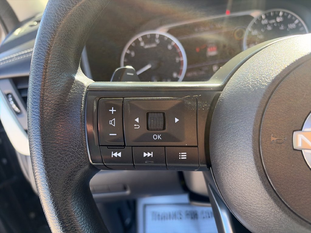 Used 2024 Nissan Rogue S AWD/4WD image 30