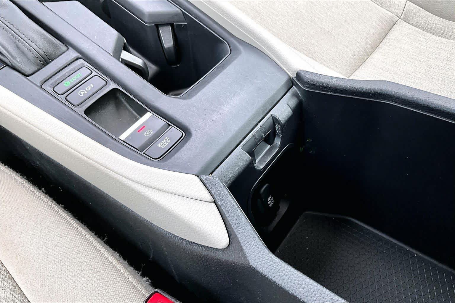 Used 2023 Honda Accord EX image 32