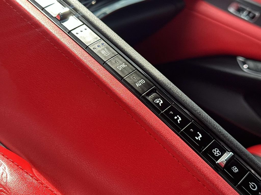 Used 2024 Chevrolet Corvette Stingray Preferred Cpe w/ Stealth Interior Trim Package RWD image 25