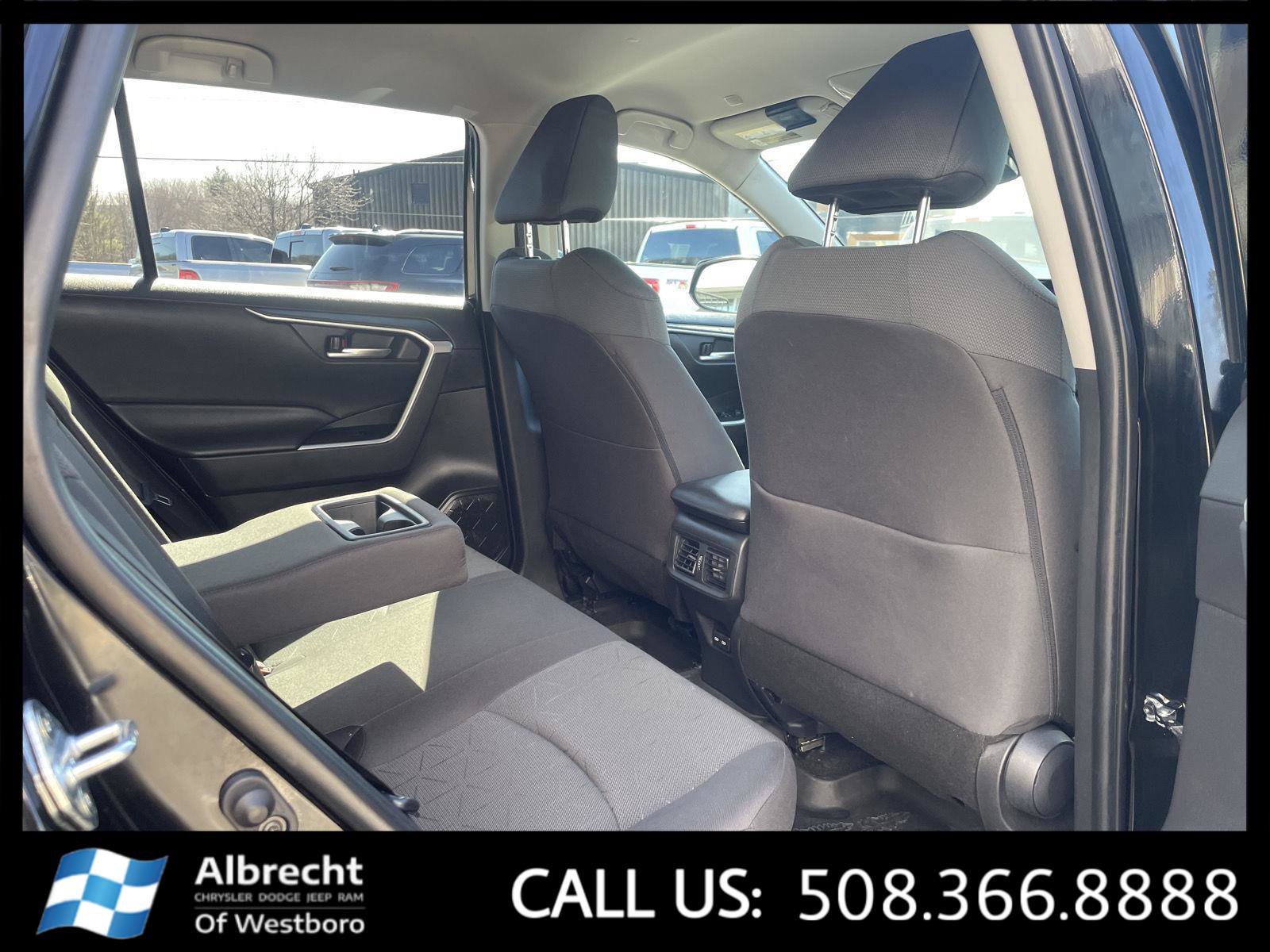 Used 2024 Toyota RAV4 AWD Hybrid image 15