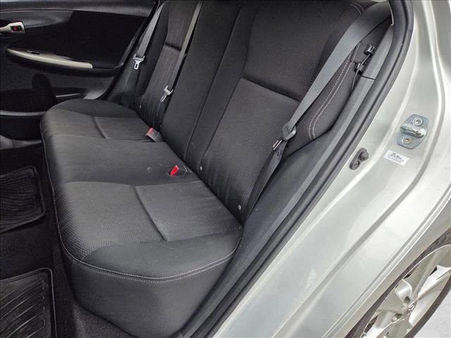 Used 2012 Toyota Corolla S image 16