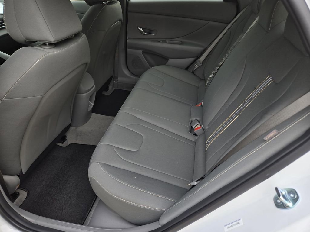 New 2026 Hyundai Elantra Blue FWD image 20
