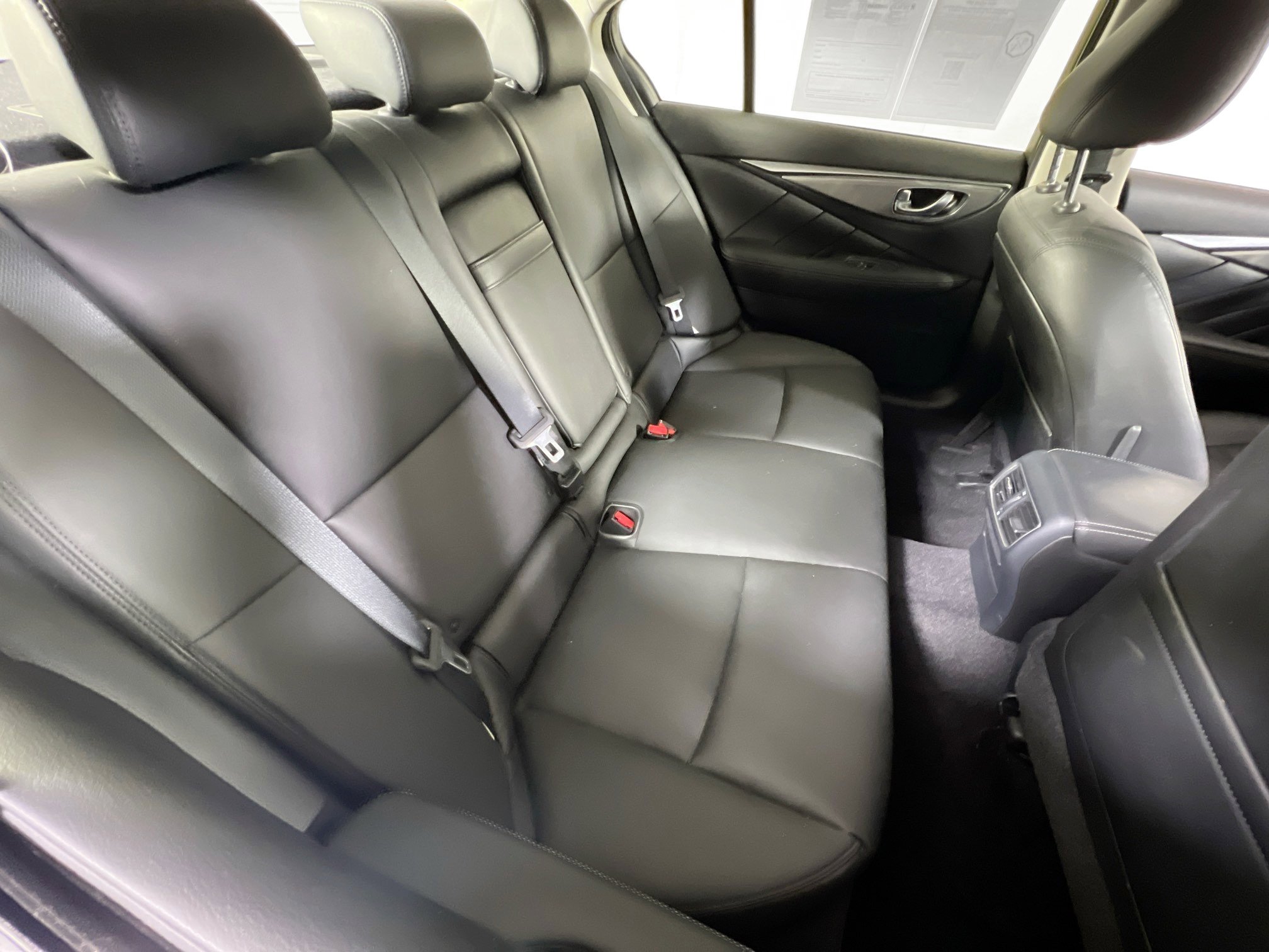 Used 2017 INFINITI Q50 3.0t Premium w/ 3.0T Premium Plus Package image 26