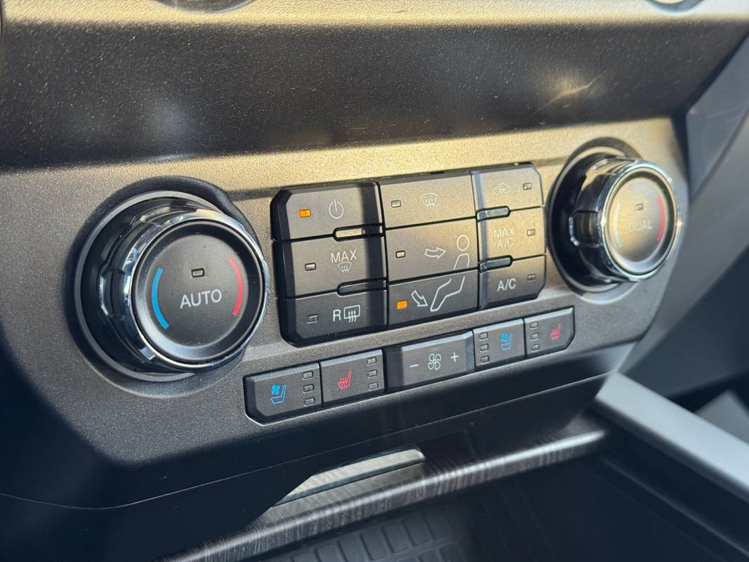 Used 2021 Ford F250 Lariat w/ Lariat Ultimate Package image 35