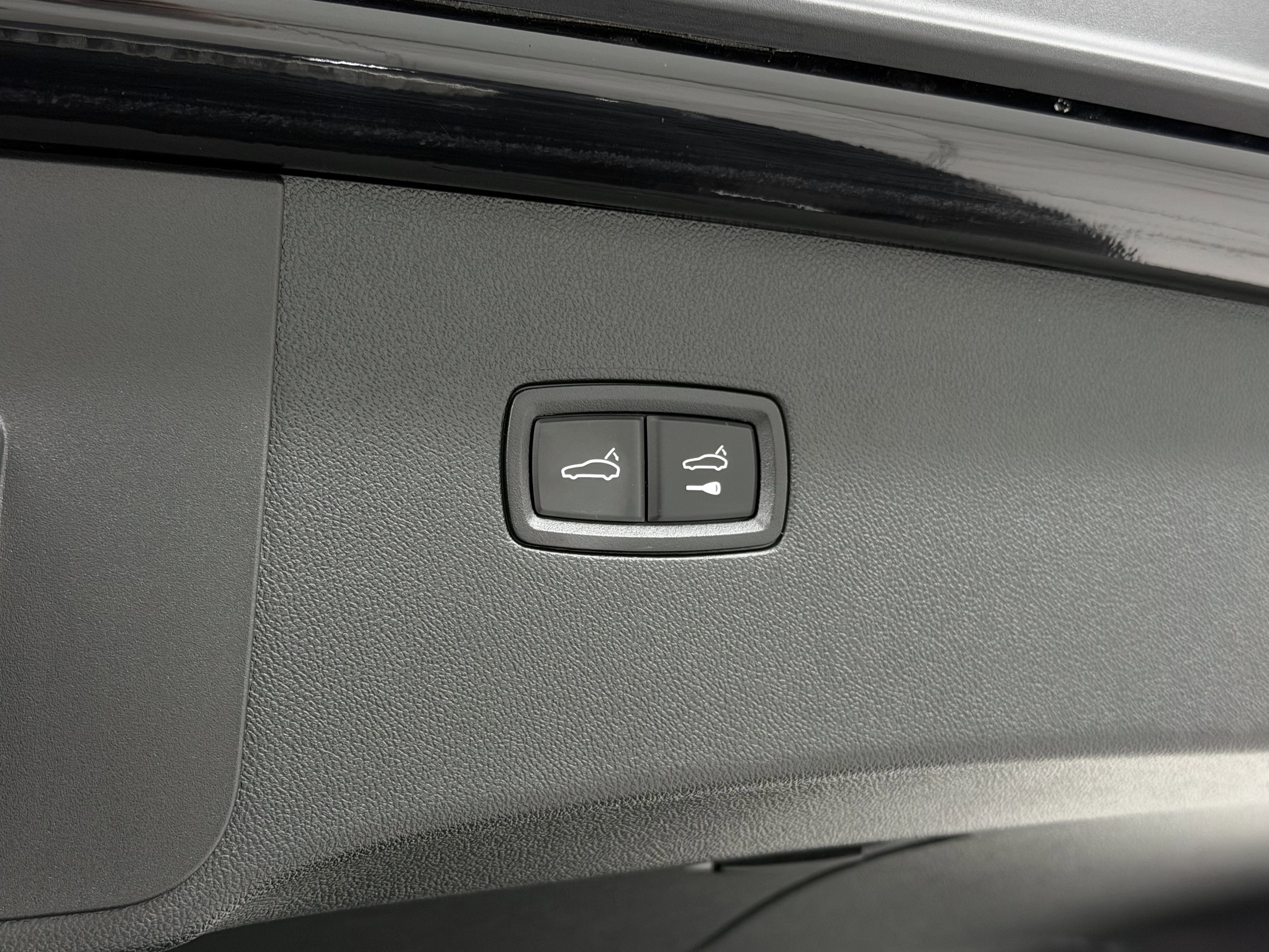 Certified 2022 Porsche Cayenne S image 65