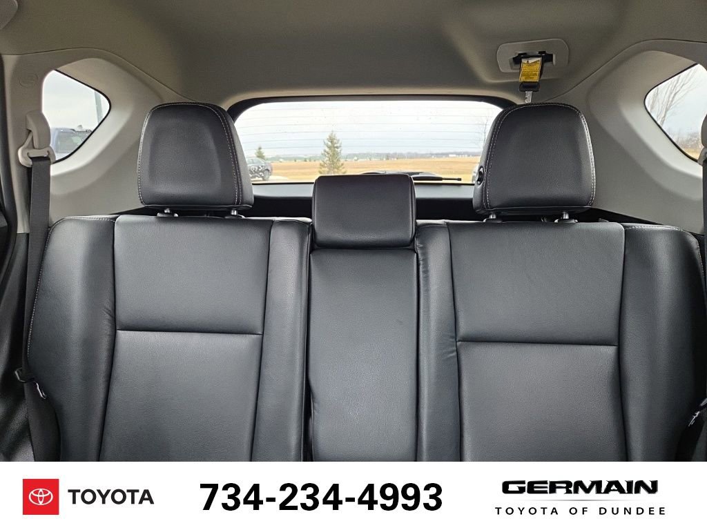 Used 2015 Toyota RAV4 Limited image 13
