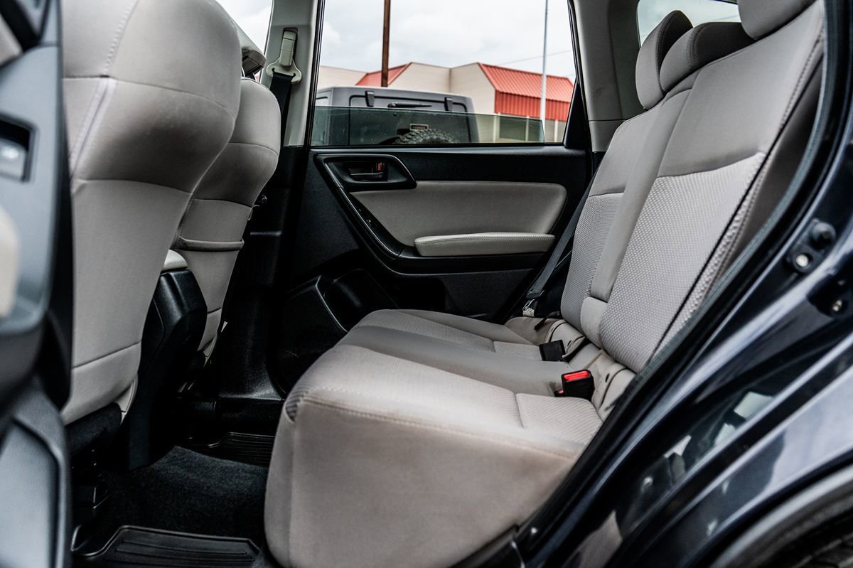 Used 2016 Subaru Forester 2.5i Premium w/ All-Weather Package AWD/4WD image 33