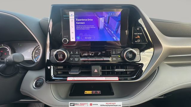 New 2026 Toyota Highlander XLE image 15