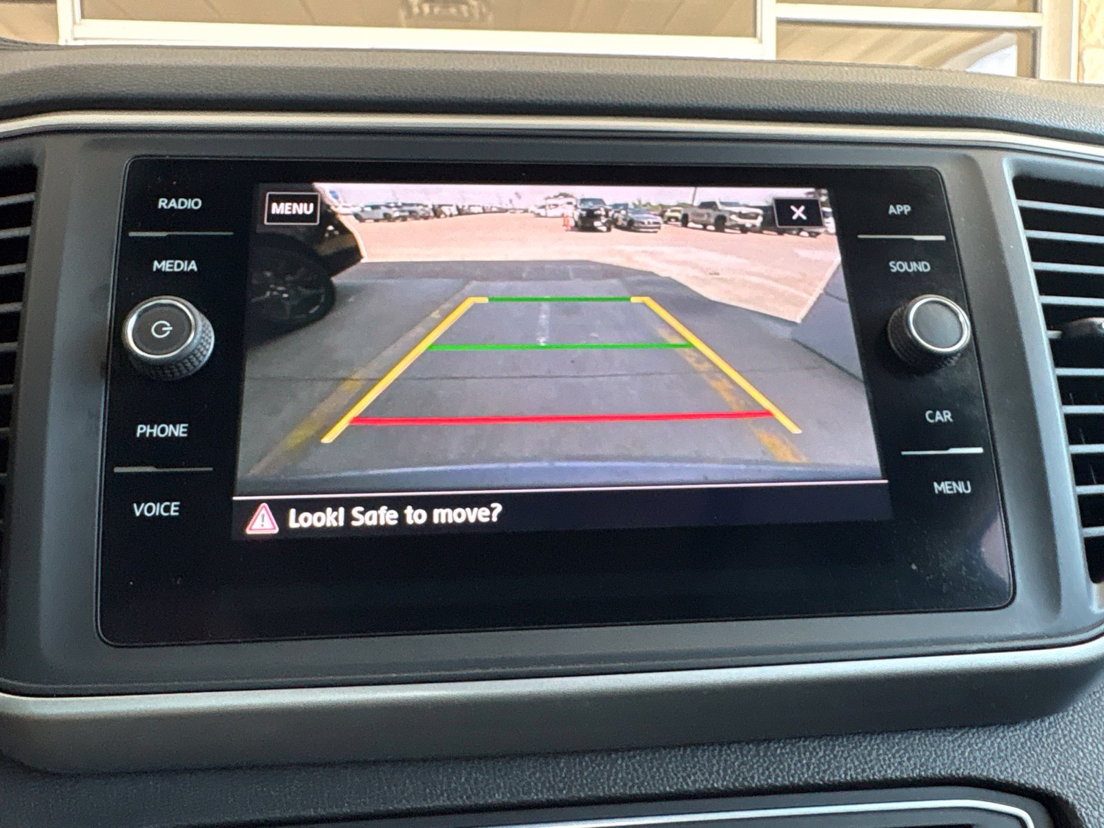 Used 2021 Volkswagen Atlas SE w/ Panoramic Sunroof Package AWD/4WD image 26