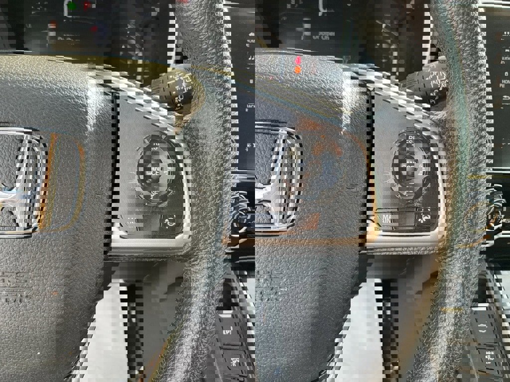 Used 2020 Honda CR-V EX image 9