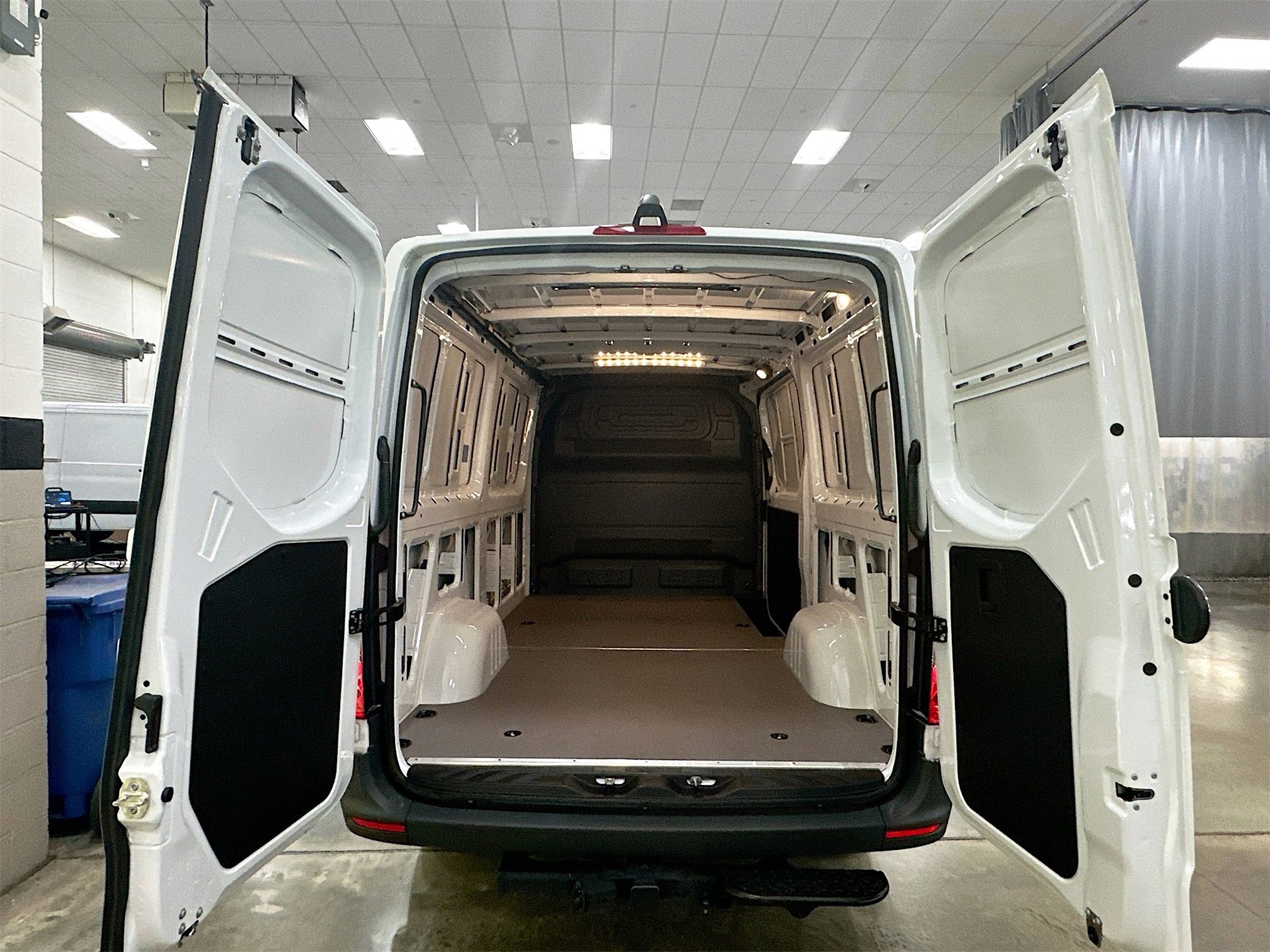 Certified 2025 Mercedes-Benz Sprinter 2500 image 24