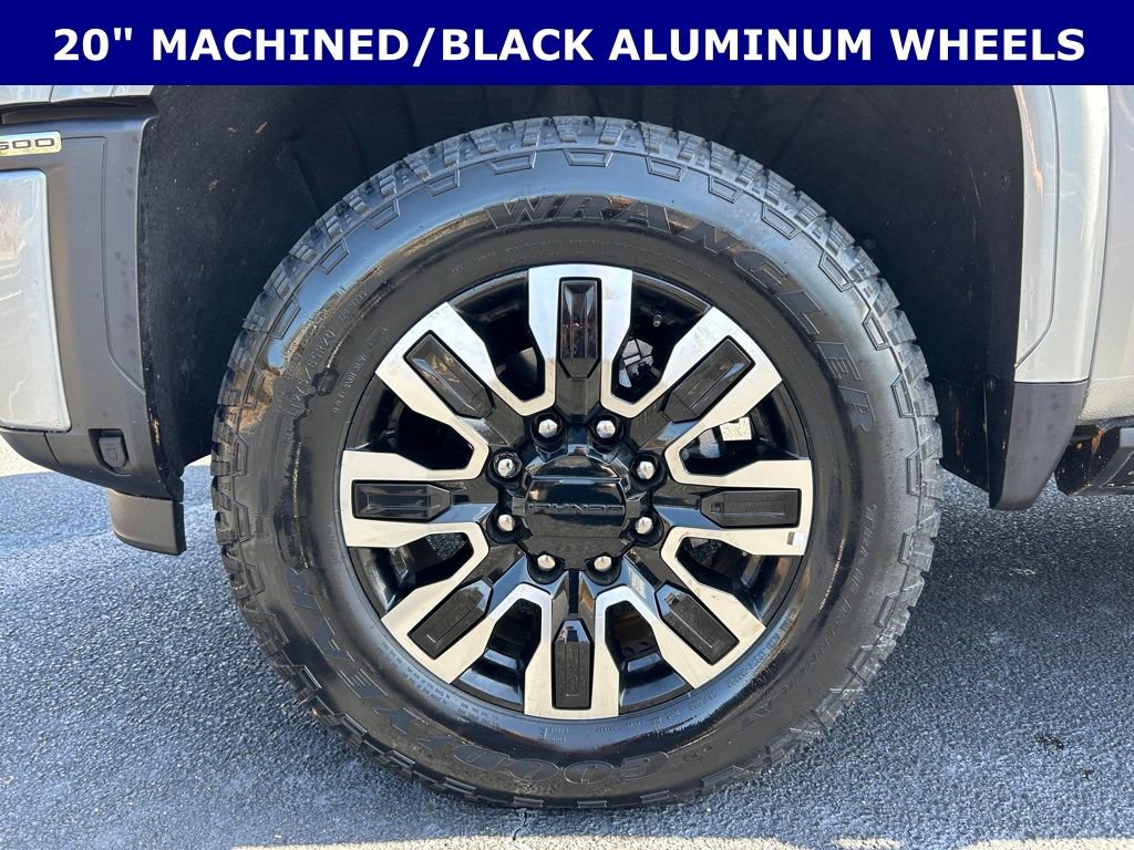 Certified 2025 GMC Sierra 2500 Denali Ultimate AWD/4WD image 10
