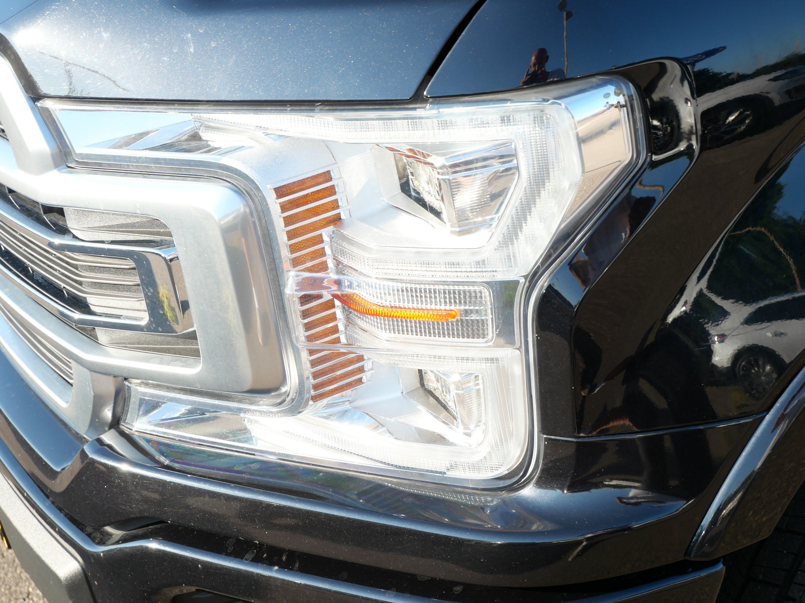 Used 2019 Ford F150 Limited w/ Trailer Tow Package AWD/4WD image 16