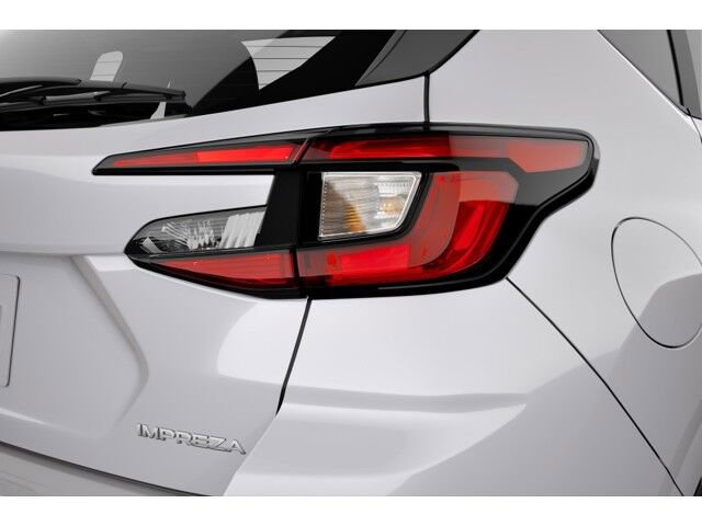 Used 2025 Subaru Impreza 2.0i image 13