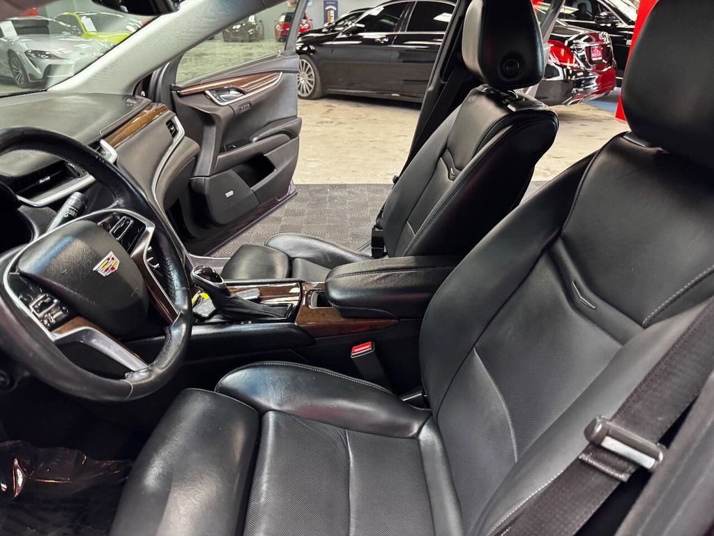 Used 2017 Cadillac XTS Premium Luxury FWD image 34