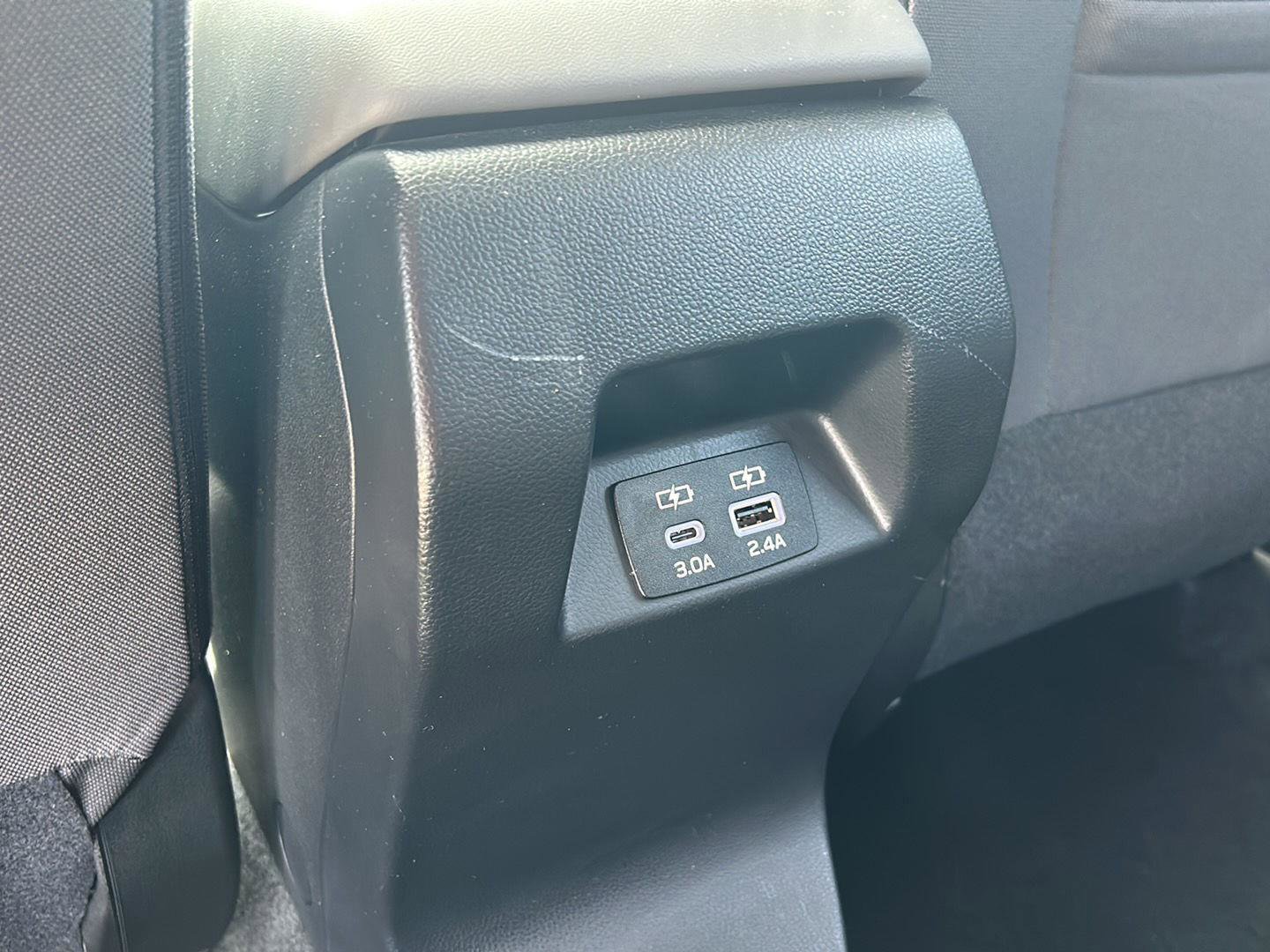 Used 2025 Subaru Crosstrek 2.0i Premium image 26